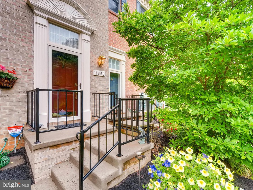 11855 Sherbourne Dr, Lutherville Timonium, MD 21093 - photo 1