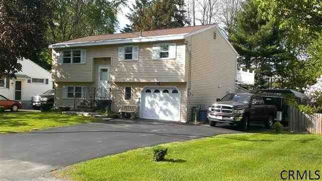 70 Craigie Ave, Schenectady, NY 12302 - photo 1