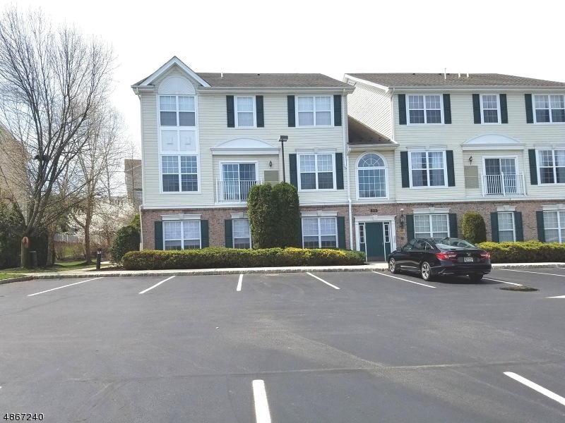 26 Limerick Ln, Phillipsburg, NJ 08865 - photo 1