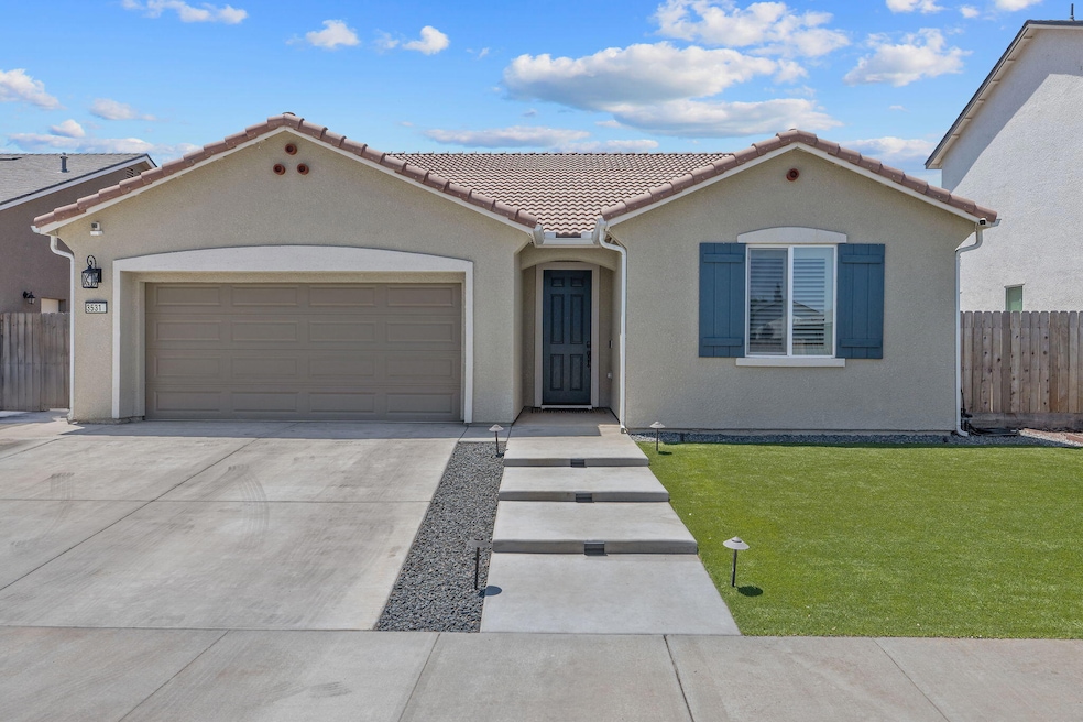 1-web-or-mls-713A9232