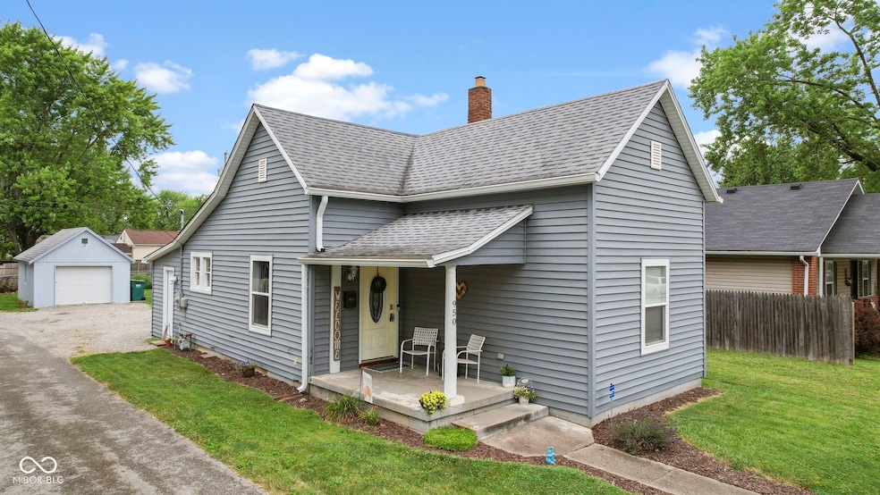 950 Graham St, Franklin, IN 46131 - photo 1