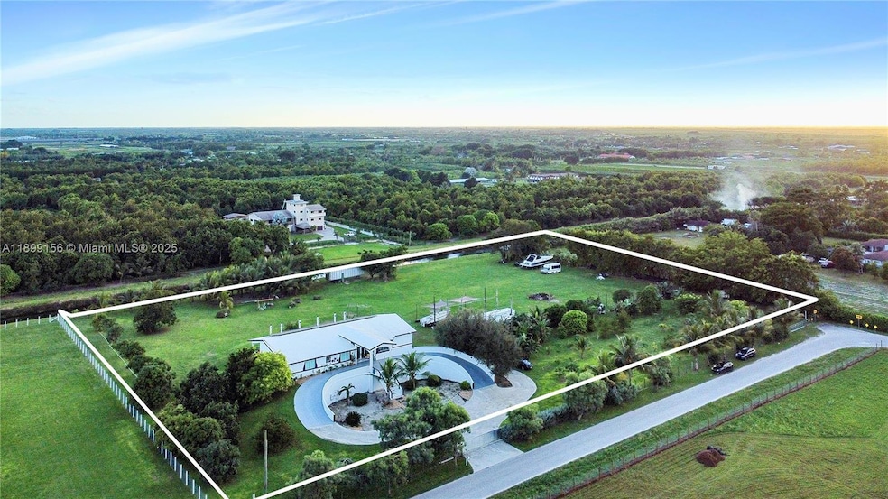 For Sale $2,900,000 • Co-Listing Agent