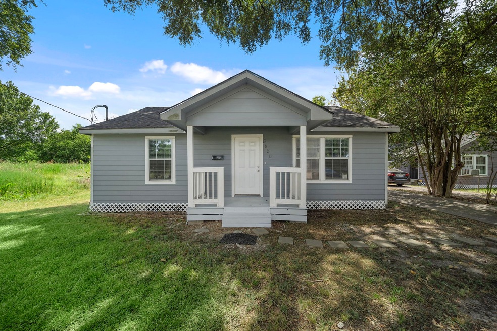 5800 Los Angeles St, Houston, TX 77026 - photo 1