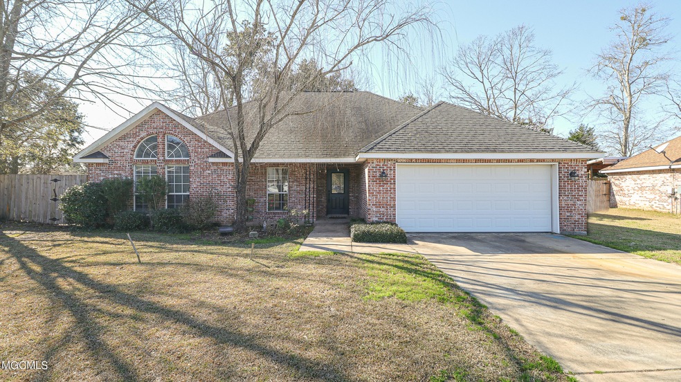 104 Pine Cove-126 (1)
