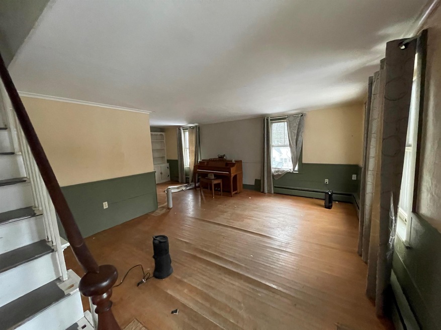 634 Route 10, Gilsum, NH 03448 - photo 1