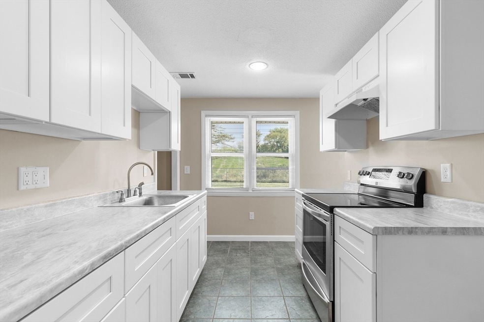 35 Nadine Rd, Brockton, MA 02302 - photo 1