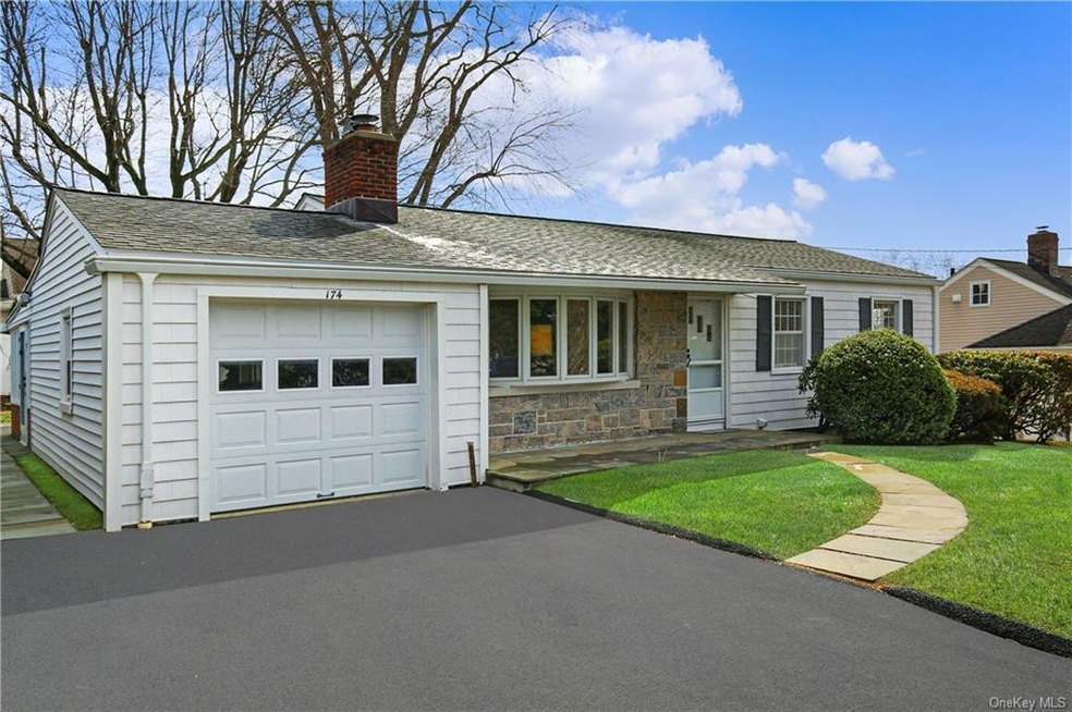 Welcome Home to 174 Broad Street!