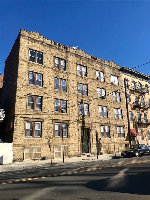 610 21st St unit B3, Union City, NJ 07087 - photo 1