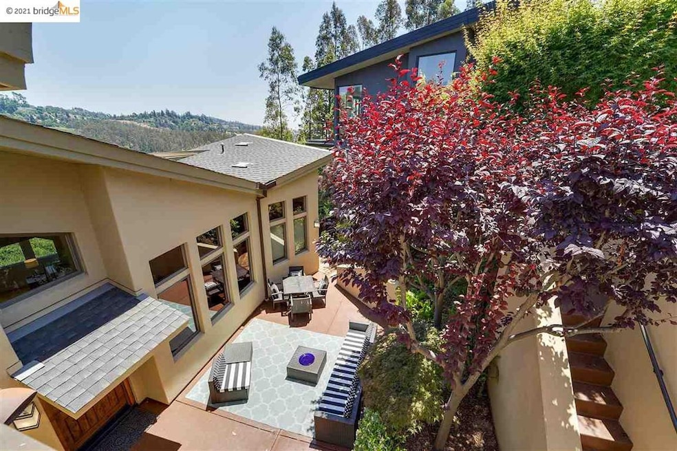 6868 Buckingham Blvd, Berkeley, CA 94705 - photo 1