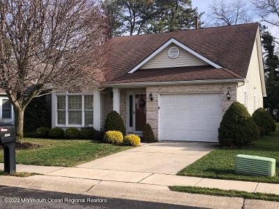 1571 Goldspire Rd, Toms River, NJ 08755 - photo 1