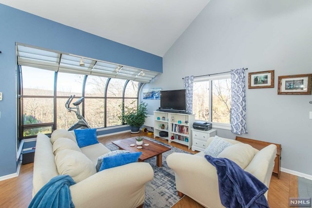 2 Falkenstein Dr unit 2, Vernon, NJ 07462 - photo 1