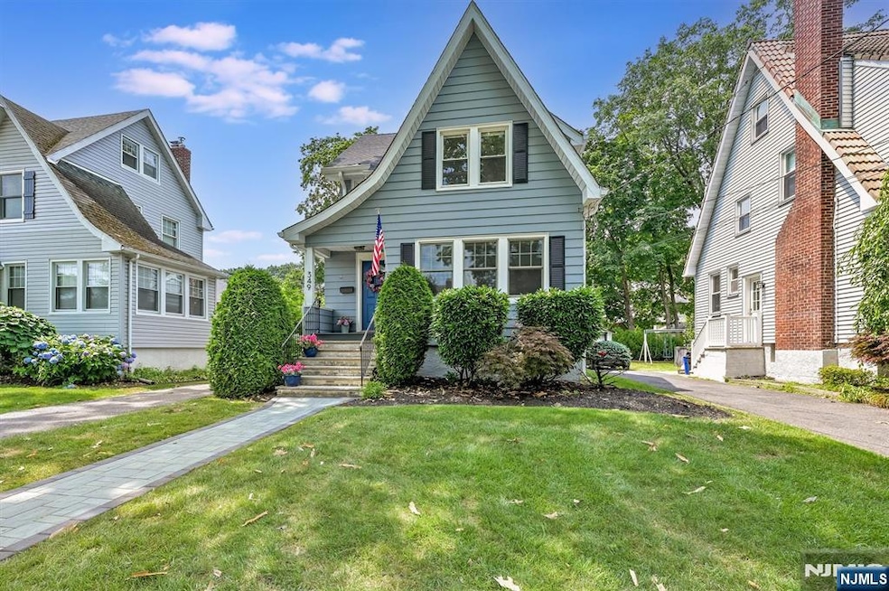 349 Elm St, Oradell, NJ 07649 - photo 1