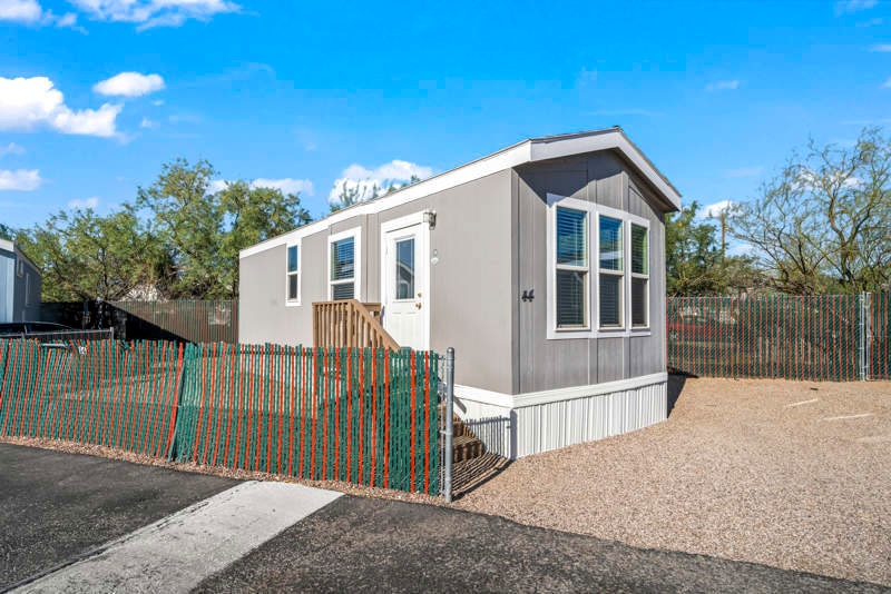 For Rent $1,000/month