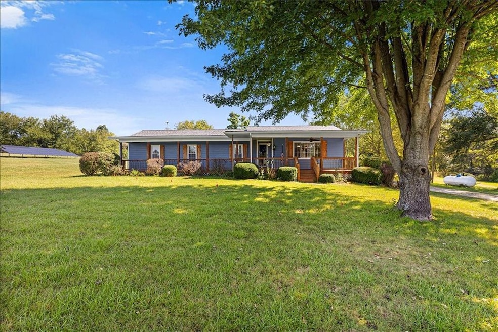 1143 NE Highway 69 N A, Lathrop, MO 64465 - photo 1