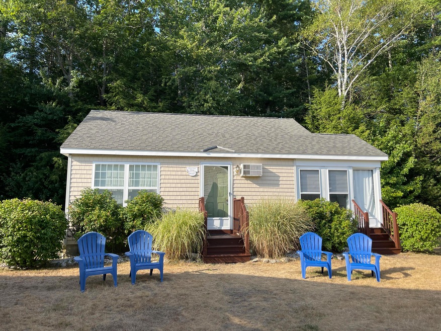 412 Post Rd unit 127, Wells, ME 04090 - photo 1