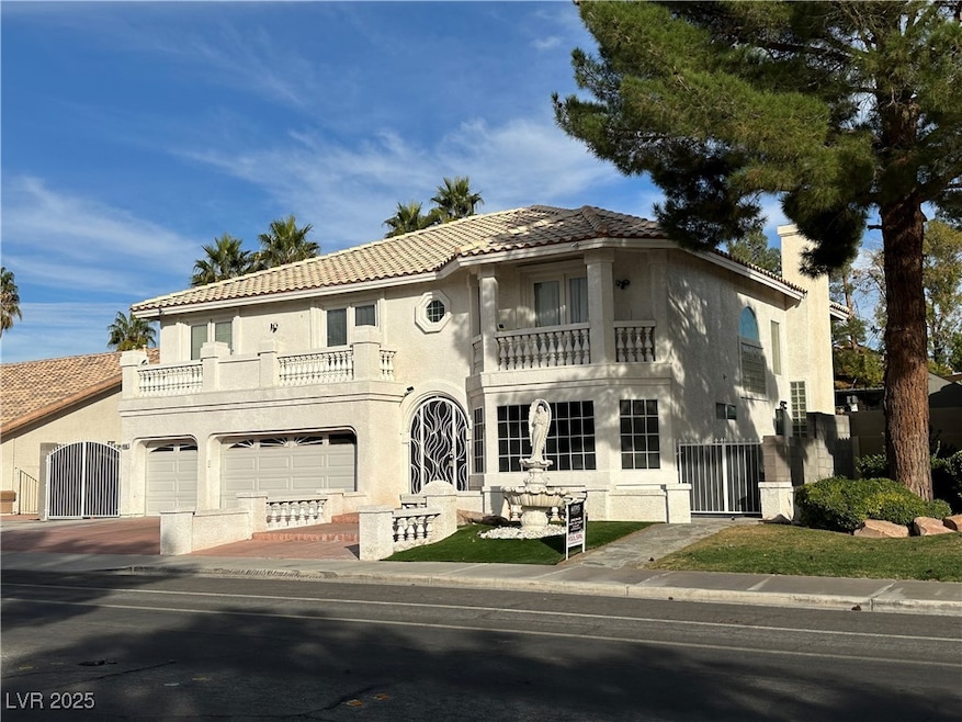 4408 N Pioneer Way unit 1, Las Vegas, NV 89129 - photo 1