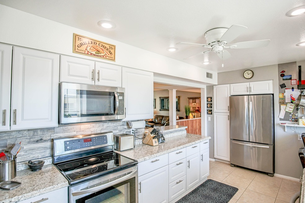 9924 W Camden Ave, Sun City, AZ 85351 - photo 1