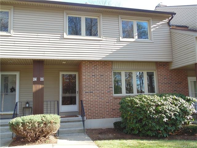 This MOVE IN READY, very spacious townhouse also o