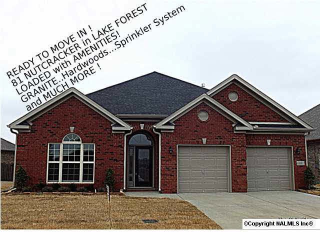 READY TO MOVE IN ! The SUE Plan in Lake Forest