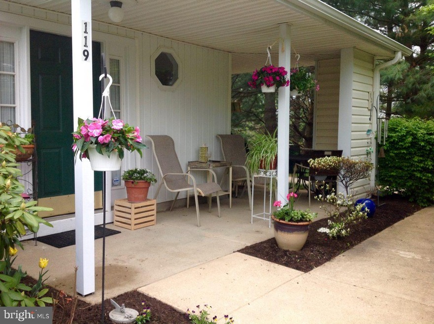 119 Briarcliff Ct unit 119, Glen Mills, PA 19342 - photo 1