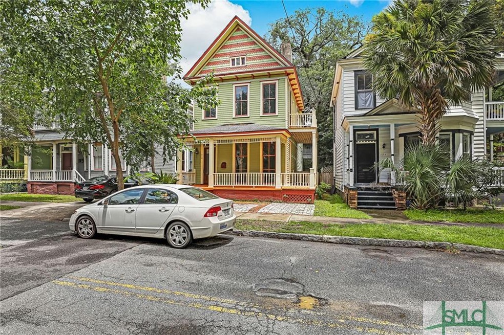 210 E 39th St, Savannah, GA 31401 - photo 1