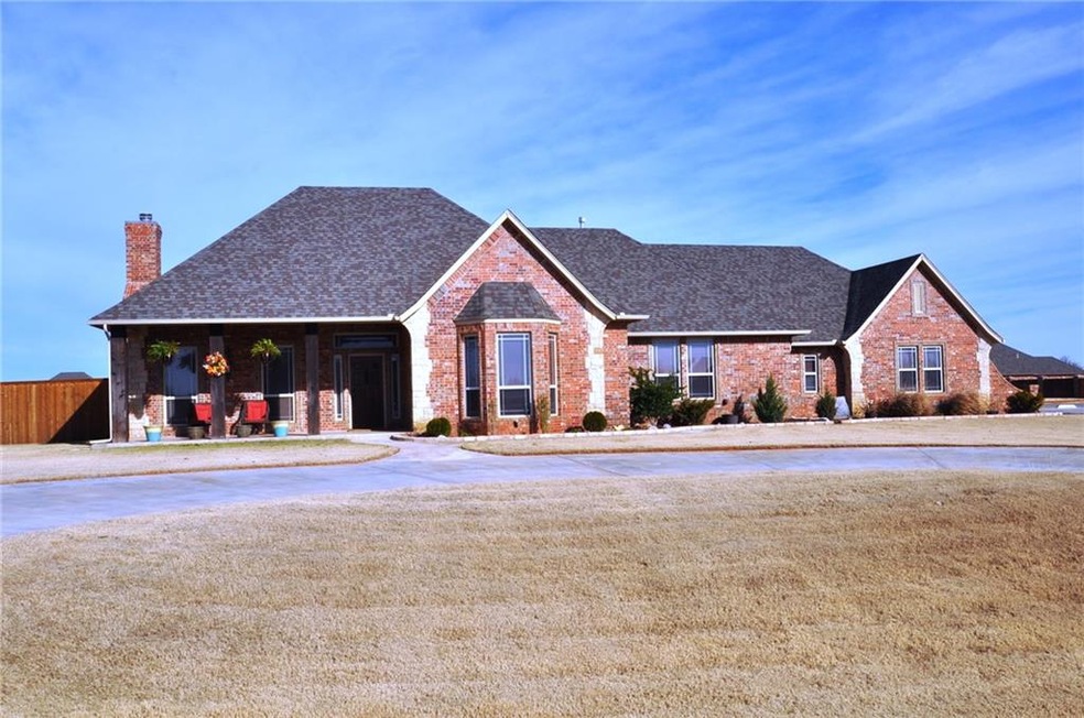 Gorgeous Home on Corner Lot with Circle Drive!