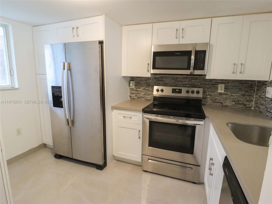 14010 NE 3rd Ct unit 1, Miami, FL 33161 - photo 1