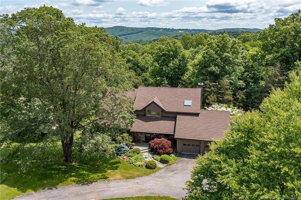 10 Smoke Ridge Dr, Sherman, CT 06784 - photo 1