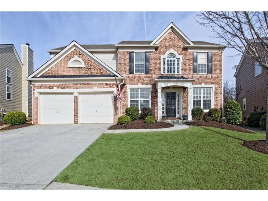 Well maintained beauty in sought after Woodlands c