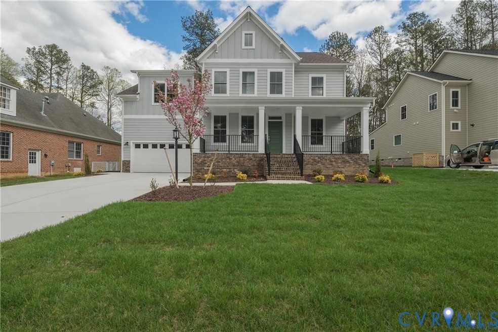 Pending $674,950 • Co-Listing Agent