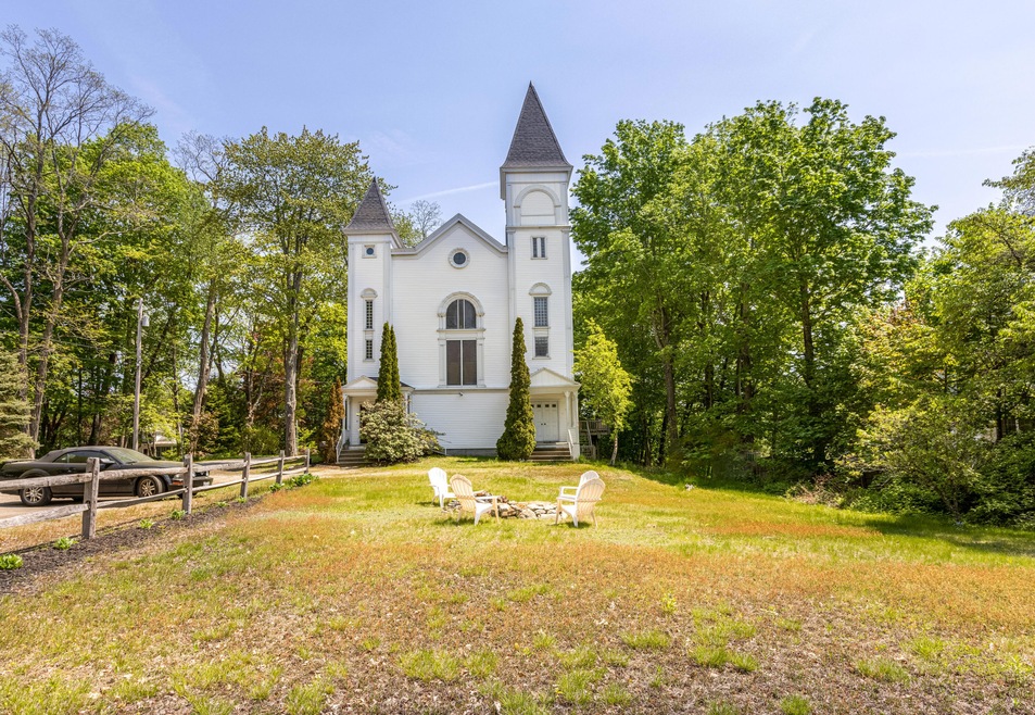 170 Main St, Freeport, ME 04032 - photo 1