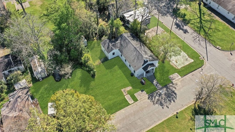 823 Joe St, Savannah, GA 31401 - photo 1