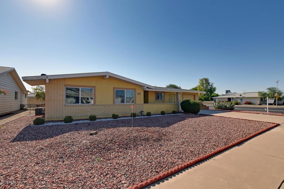 10243-West-Cumberland-Drive-10