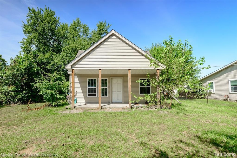 For Sale $75,000 • Co-Listing Agent