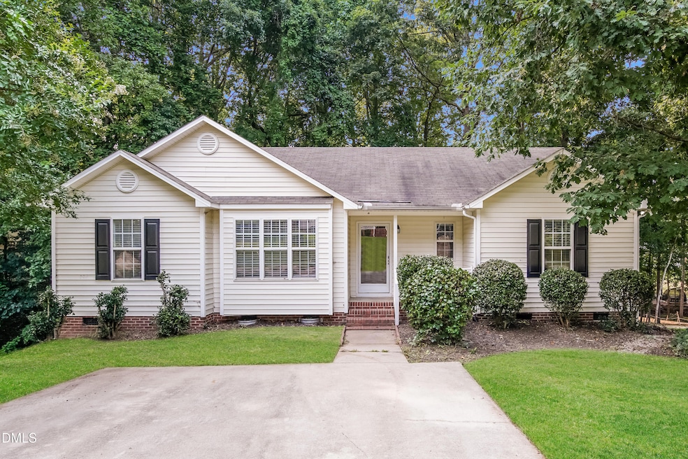 120 Biltmore Dr, Clayton, NC 27520 - photo 1