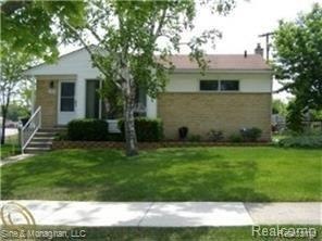 709 Elmsford Dr, Clawson, MI 48017 - photo 1