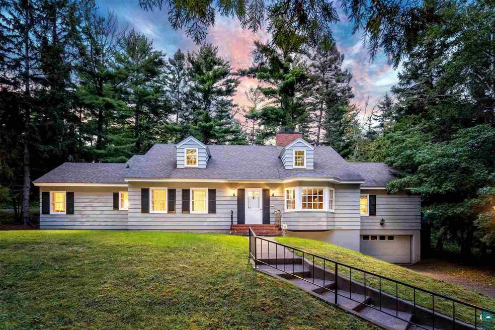 110 S 36th Ave E, Duluth, MN 55804 - photo 1