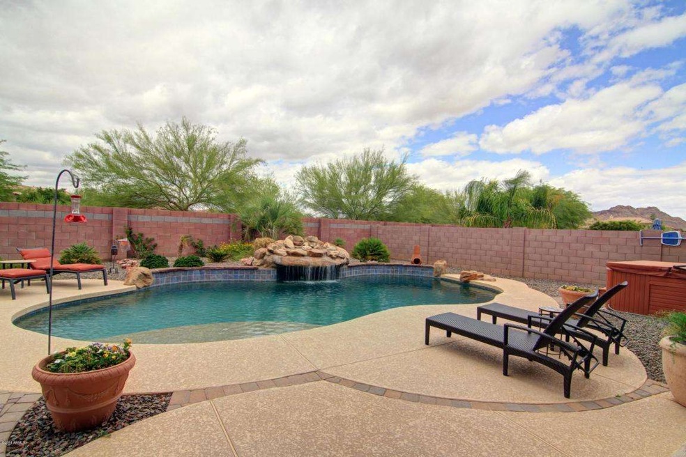 Private Backyard & Views