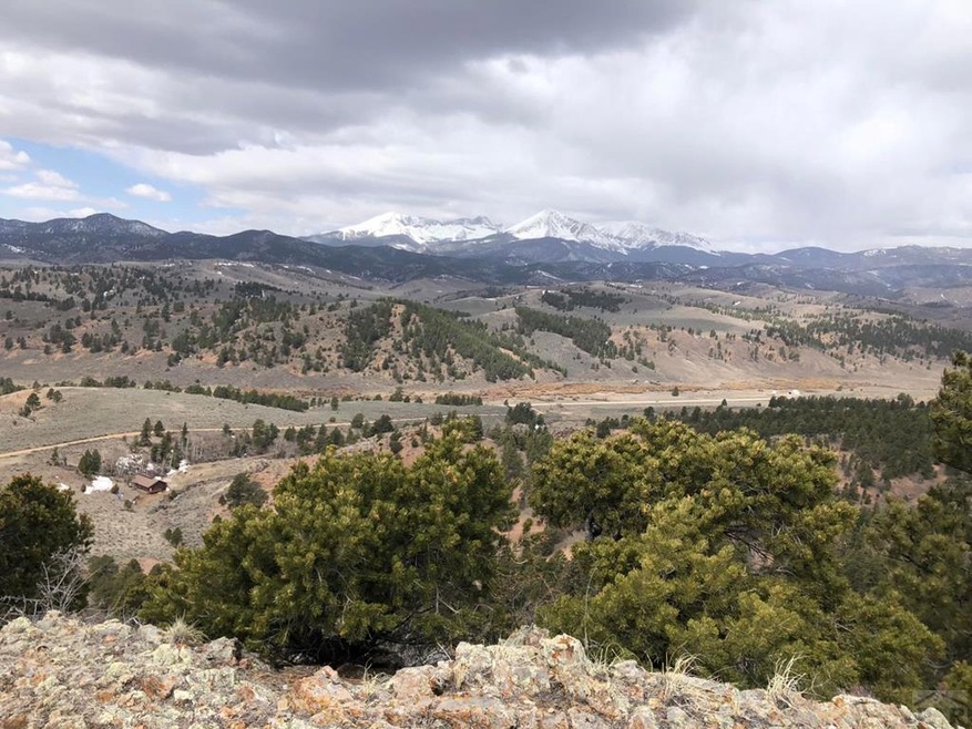 127 Flavin Ln unit 127, Fort Garland, CO 8113 - photo 1