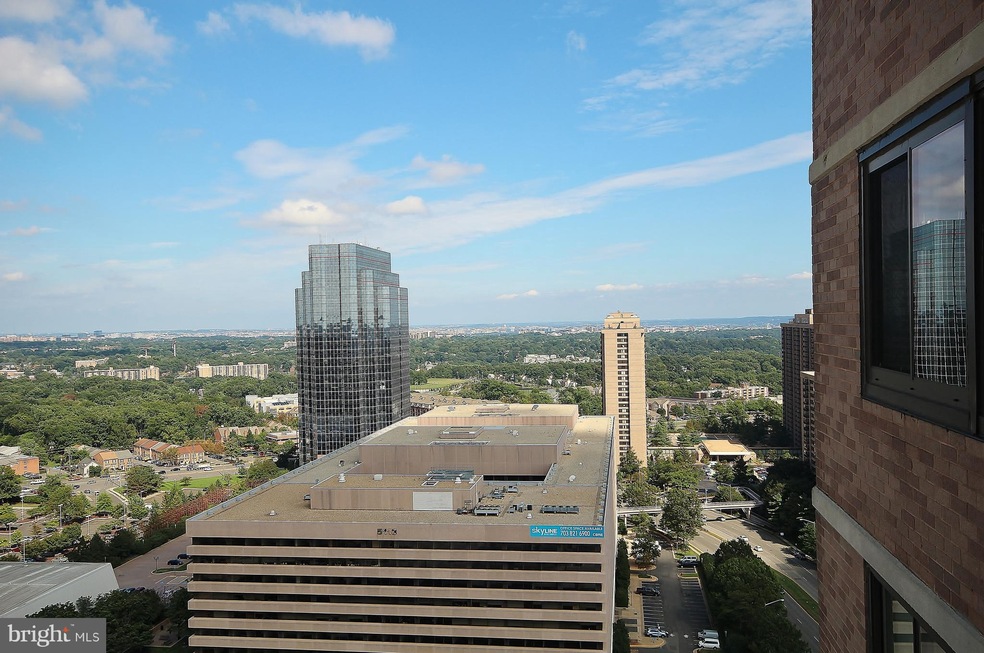 5501 Seminary Rd unit 2504S, Baileys Crossroads, VA 22041 - photo 1