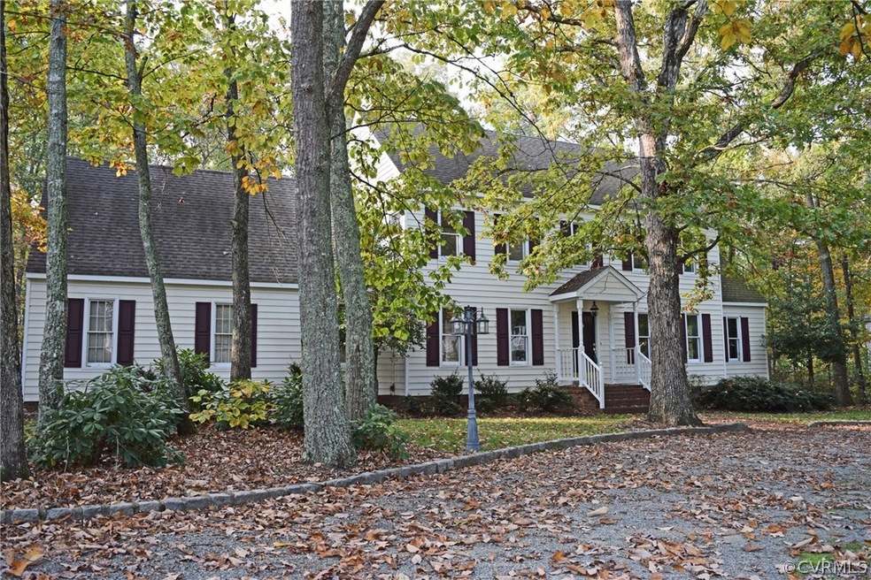 Wonderful home in excellent location!