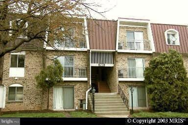 420 E Cornell Dr unit 6, Sterling, VA 20164 - photo 1