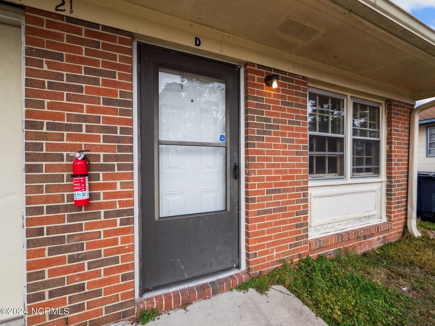 21 Sophia Dr unit D, Jacksonville, NC 28540 - photo 1