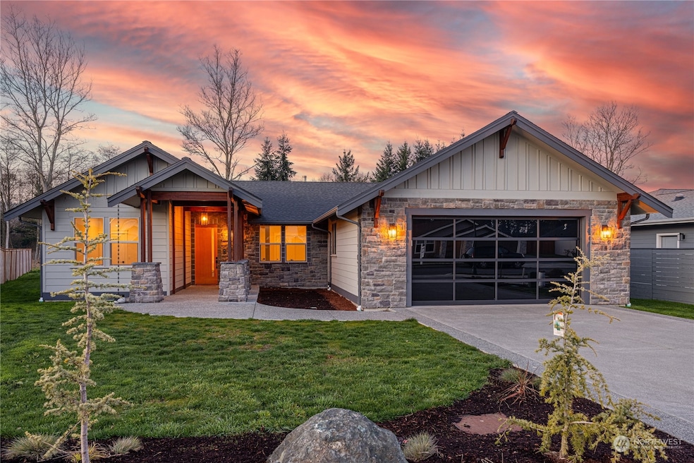 491 Broadmoor St, Sequim, WA 98382 - photo 1