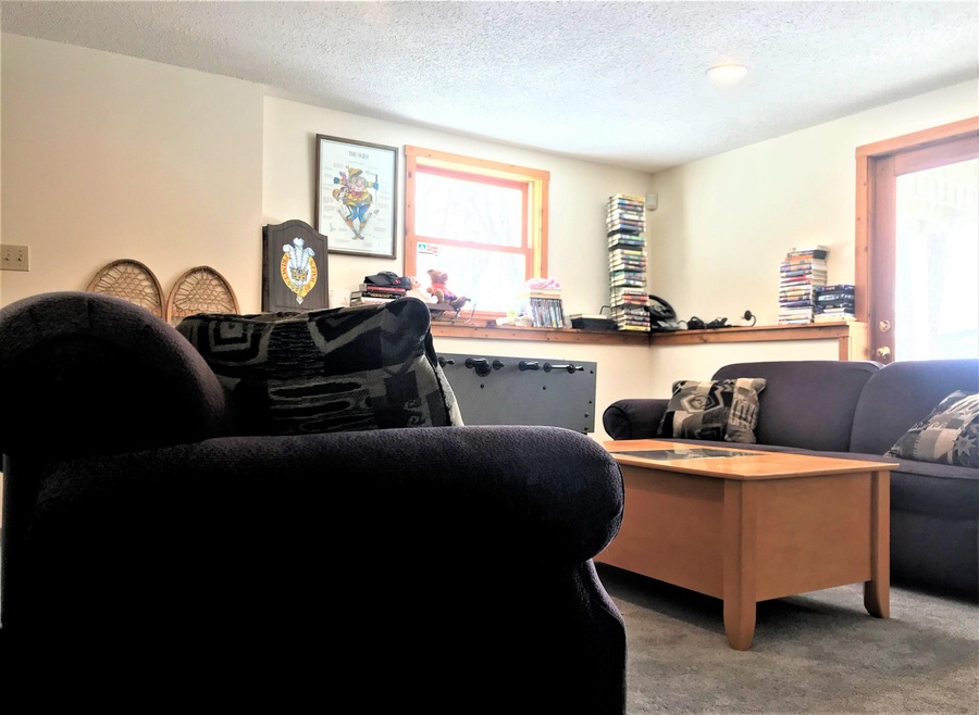 8 Splatter Foot Close unit M434, Wilmington, VT 05363 - photo 1