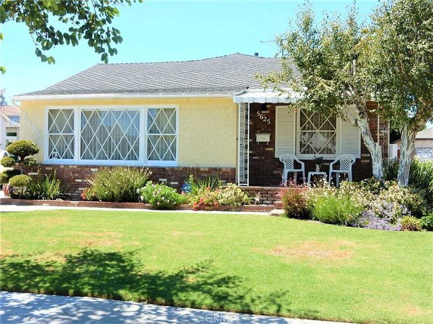 5625 Hazelbrook Ave, Lakewood, CA 90712 - photo 1