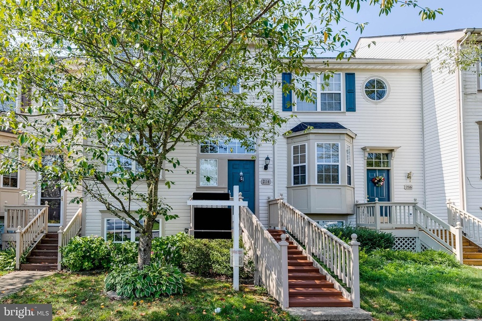 214 Heaton Ct, Purcellville, VA 20132 - photo 1