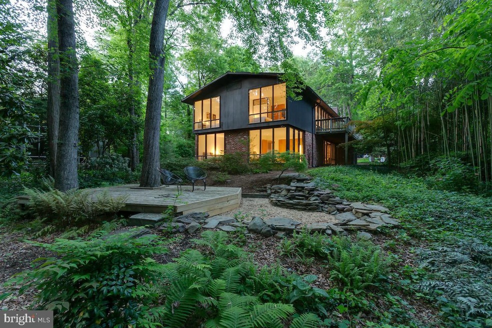 7418 Range Rd, Alexandria, VA 22306 - photo 1