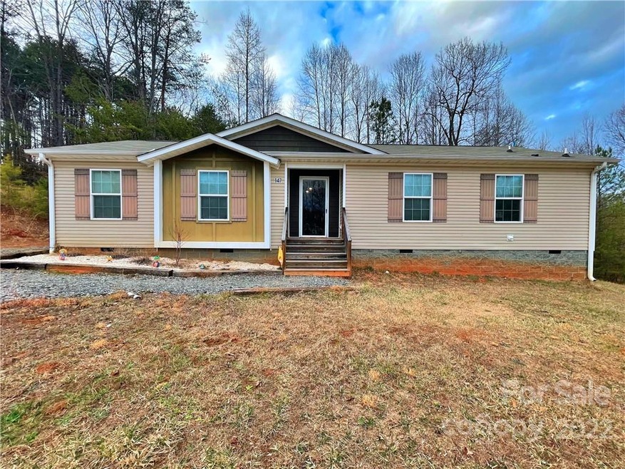 147 S Yadkin River Rd, Statesville, NC 28625 - photo 1