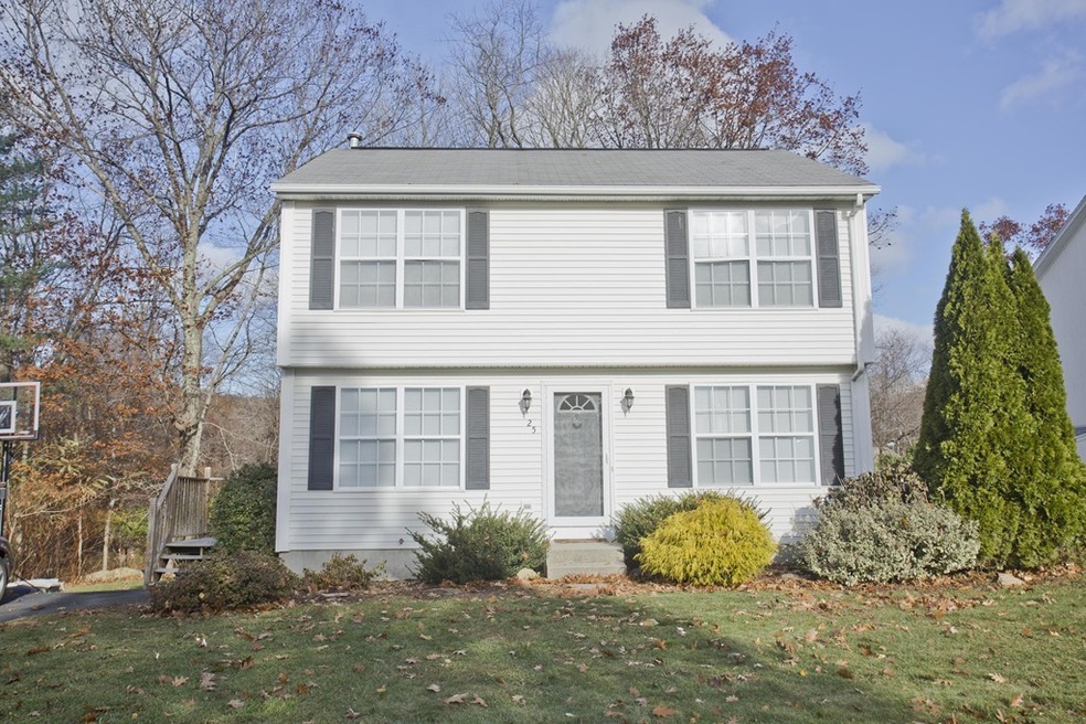 25 Scott Hollow Dr, Holyoke, MA 01040 - photo 1